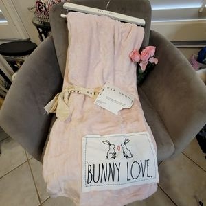 Rae Dunn~BUNNY LOVE~Plush Pink  Throw With Patch~NWT